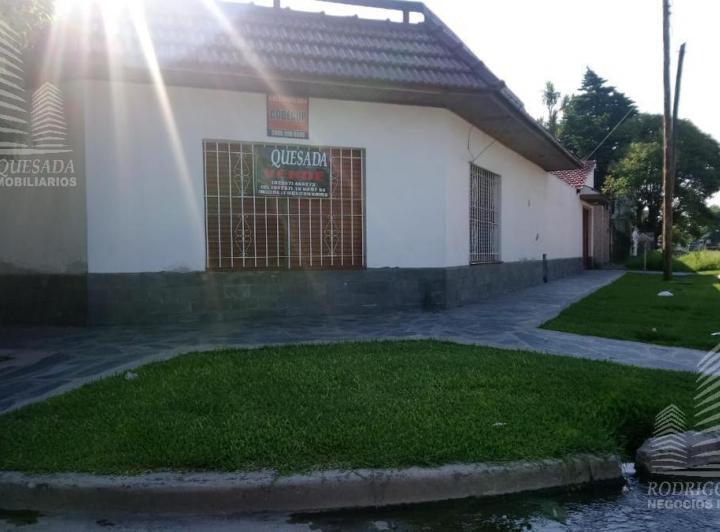 Casa · 106m² · 4 Ambientes · 1 Cochera