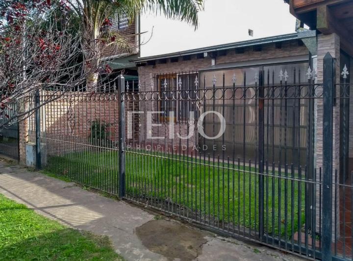 Casa · 90m² · 3 Ambientes · 1 Cochera