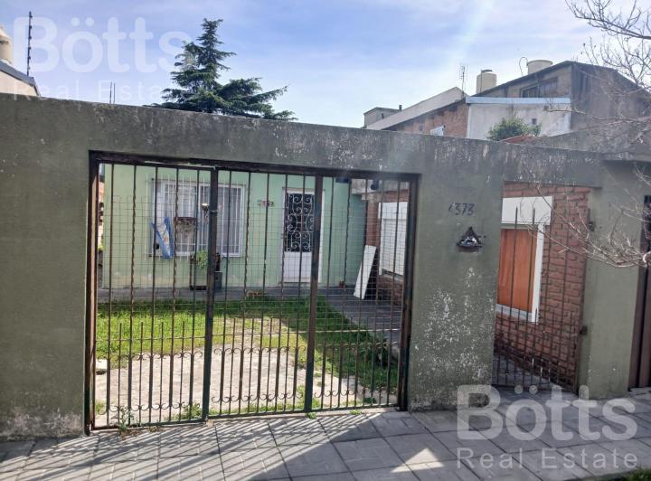 Casa · 90m² · 3 Ambientes · 1 Cochera