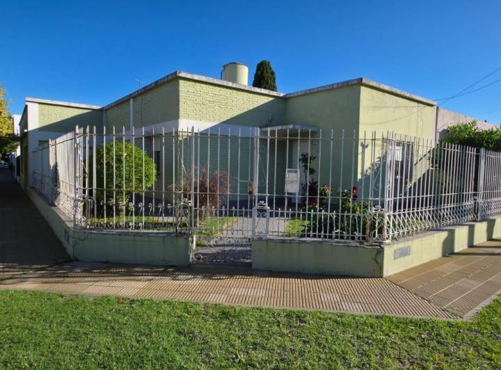 Casa · 134m² · 4 Ambientes · 1 Cochera