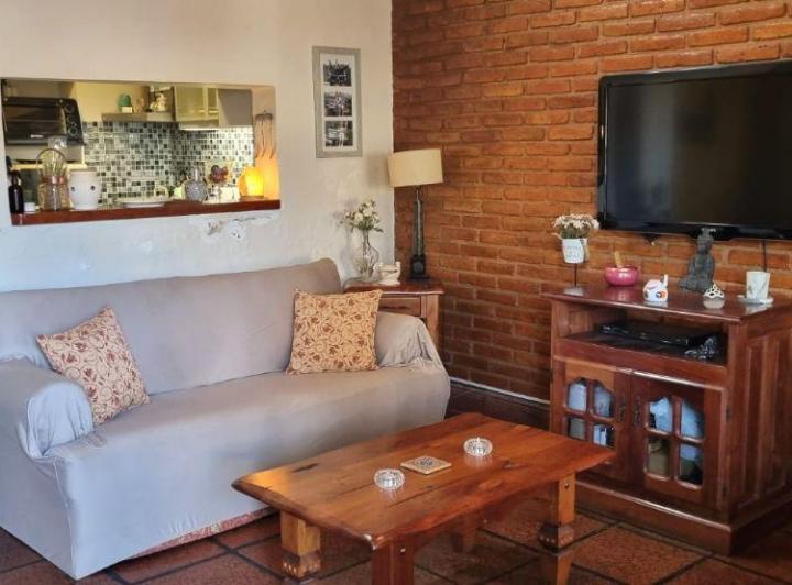Casa · 140m² · 4 Ambientes · 2 Cocheras