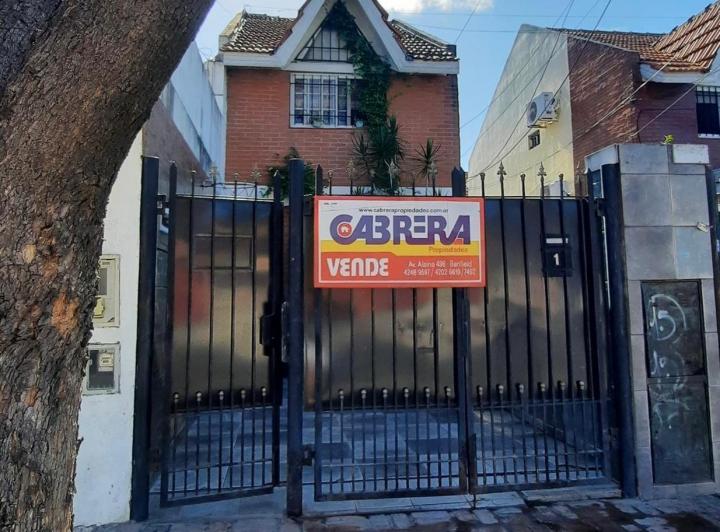 Casa · 63m² · 3 Ambientes · 1 Cochera