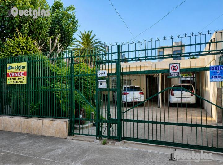 Casa · 147m² · 5 Ambientes · 4 Cocheras