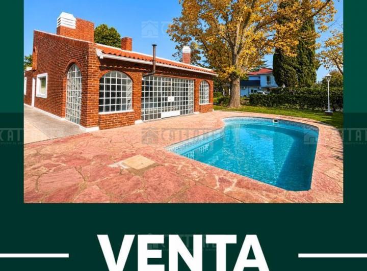 Casa · 137m² · 3 Ambientes · 1 Cochera