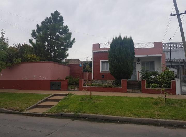 Casa · 130m² · 5 Ambientes