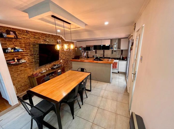 Casa · 154m² · 3 Ambientes · 3 Cocheras