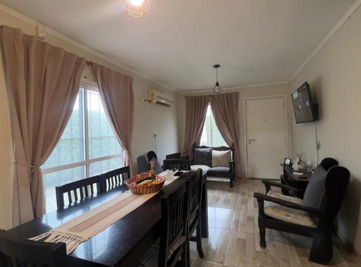 Casa · 60m² · 4 Ambientes · 1 Cochera