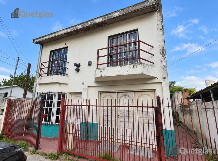 Casa · 120m² · 4 Ambientes · 1 Cochera