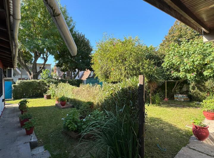 Casa · 264m² · 4 Ambientes · 1 Cochera