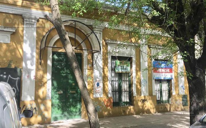 Casa · 149m² · 3 Dormitorios · 1 Cochera