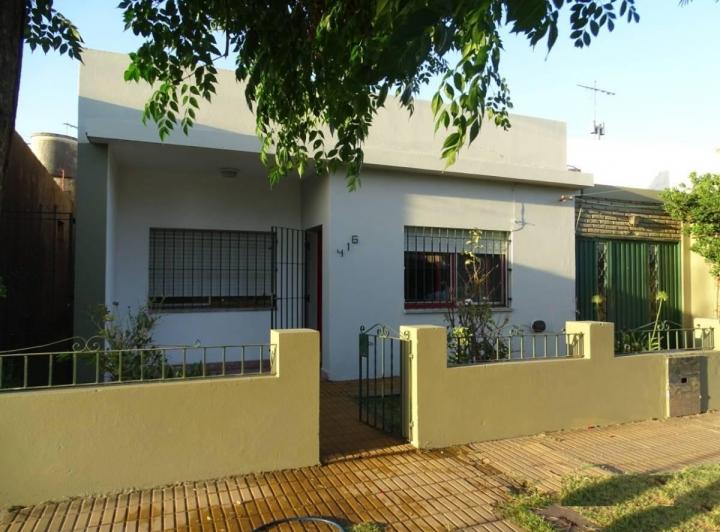 Casa · 100m² · 3 Ambientes · 1 Cochera
