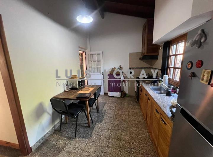 Casa · 80m² · 3 Ambientes · 2 Cocheras