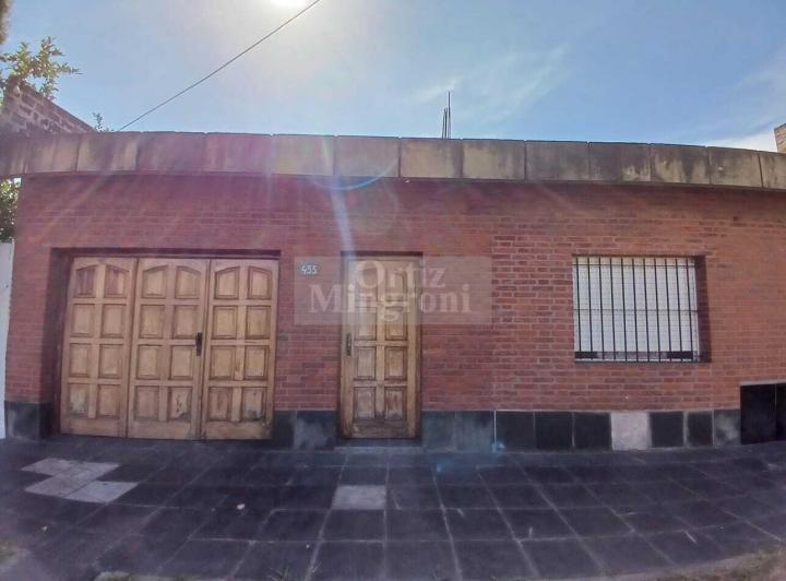Casa · 130m² · 4 Ambientes · 1 Cochera
