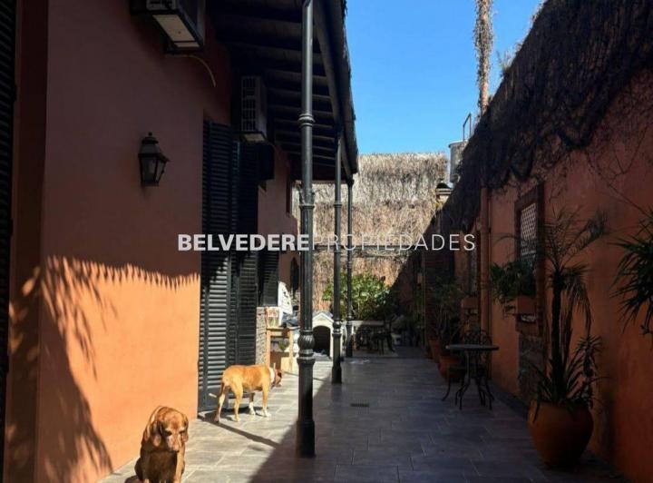 Casa · 170m² · 4 Ambientes · 1 Cochera
