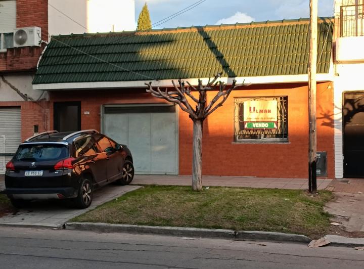 Casa · 96m² · 3 Ambientes · 1 Cochera