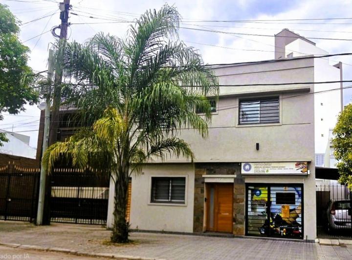 Casa · 155m² · 4 Ambientes · 1 Cochera