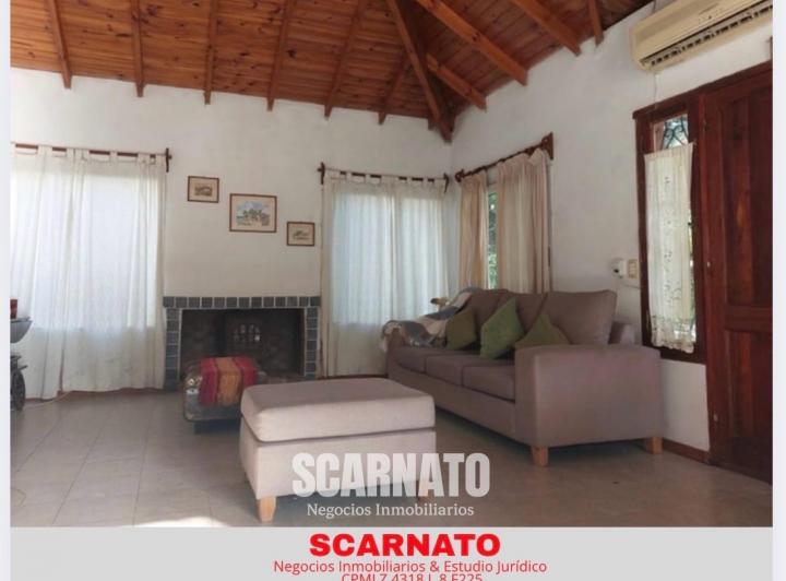 Casa · 167m² · 4 Ambientes · 1 Cochera