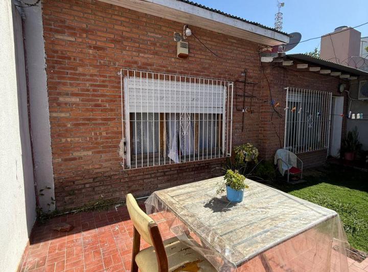 Casa · 71m² · 3 Ambientes · 1 Cochera