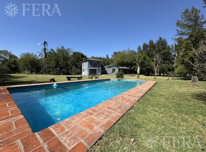 Casa · 180m² · 4 Ambientes