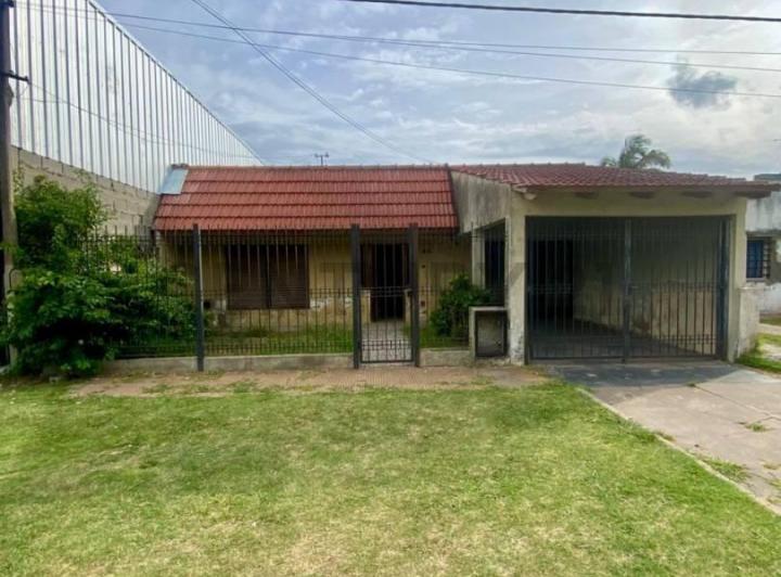 Casa · 79m² · 3 Ambientes · 1 Cochera