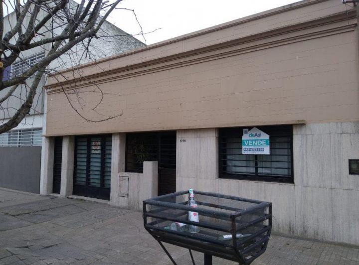 Casa · 625m² · 8 Ambientes · 1 Cochera