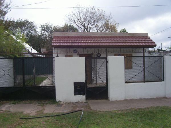 Casa · 80m² · 3 Ambientes · 1 Cochera