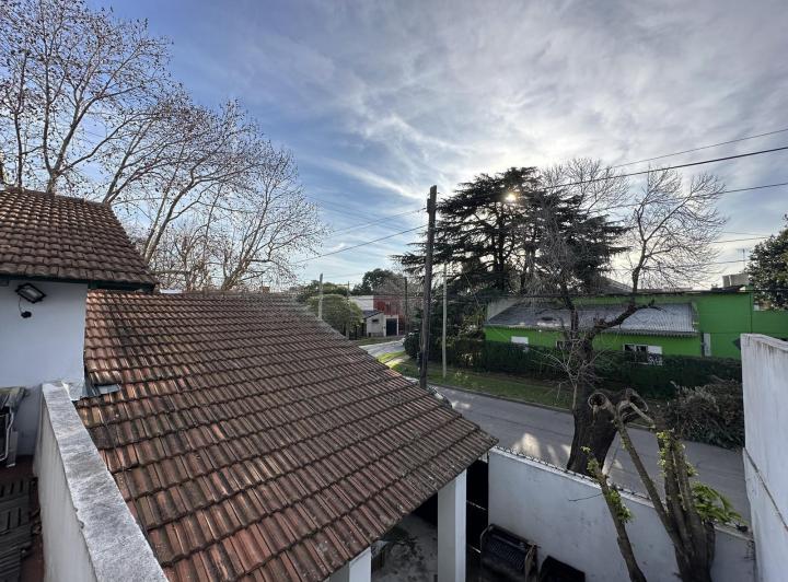 Casa · 105m² · 5 Ambientes · 1 Cochera