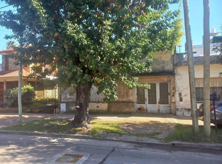 Casa · 433m²
