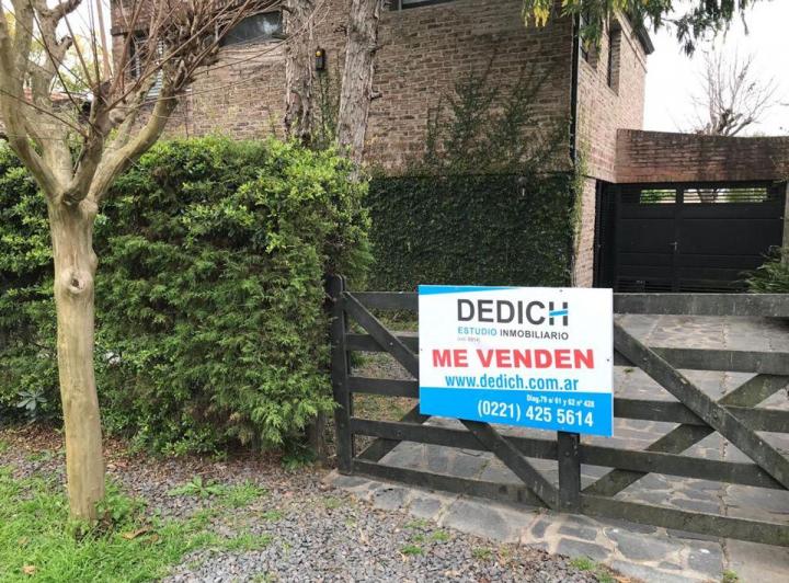 Casa · 120m² · 5 Ambientes · 1 Cochera