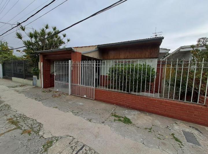 Casa · 145m² · 4 Ambientes · 1 Cochera