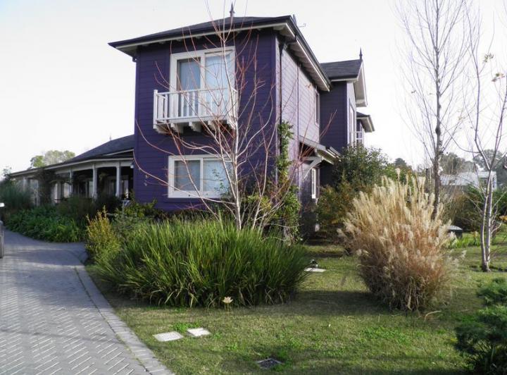 Casa · 1600m²