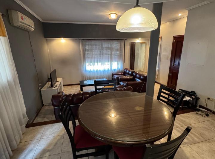 Casa · 112m² · 4 Ambientes · 2 Cocheras