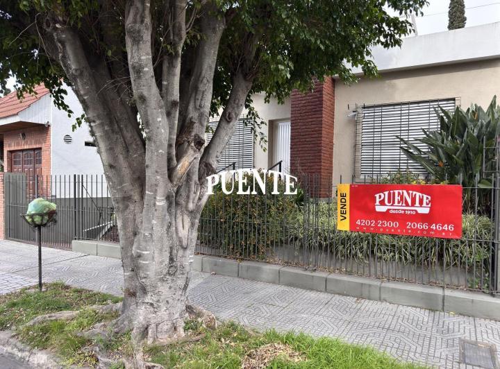 Casa · 155m² · 3 Ambientes · 1 Cochera
