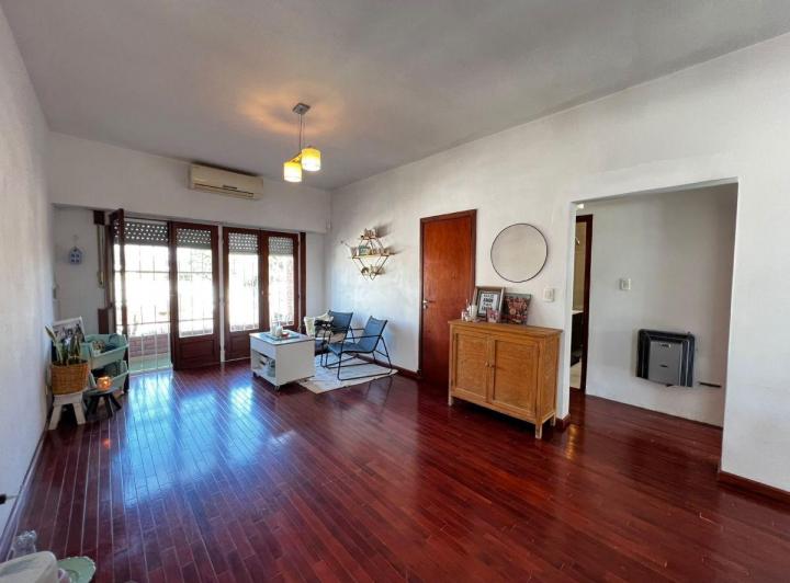 Casa · 81m² · 2 Ambientes