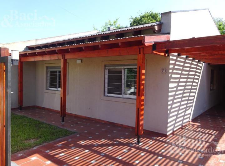 Casa · 140m² · 5 Ambientes · 3 Cocheras