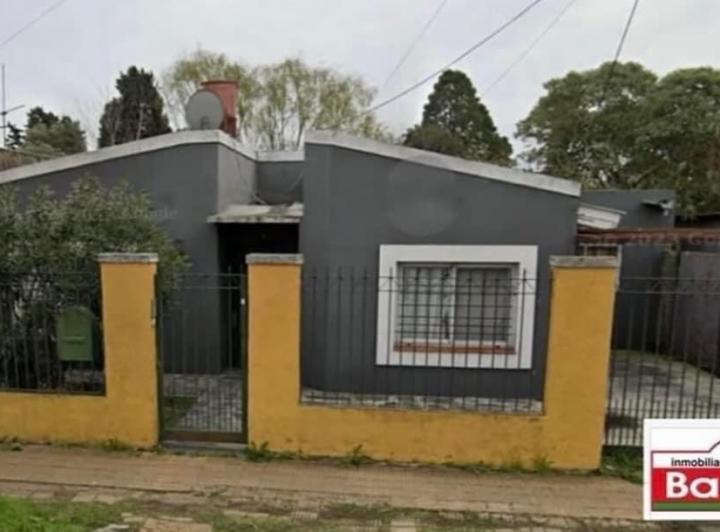 Casa · 120m² · 6 Ambientes · 1 Cochera