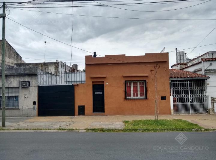 Casa · 107m² · 3 Ambientes · 1 Cochera