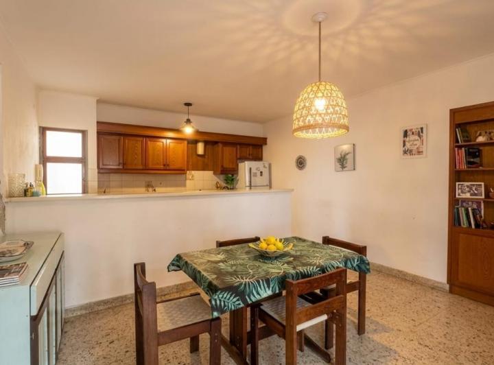 Casa · 300m² · 9 Ambientes