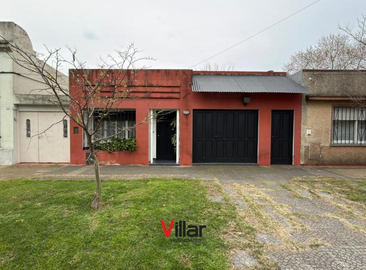 Casa · 106m² · 4 Ambientes · 1 Cochera