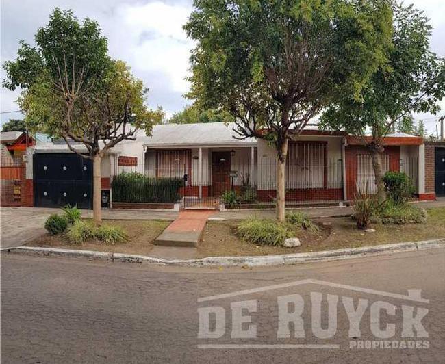 Casa · 94m² · 4 Ambientes