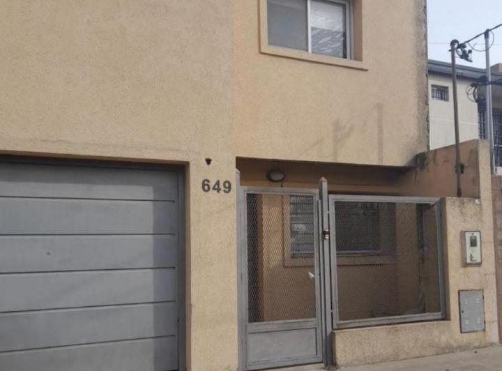 Casa · 120m² · 5 Ambientes · 1 Cochera