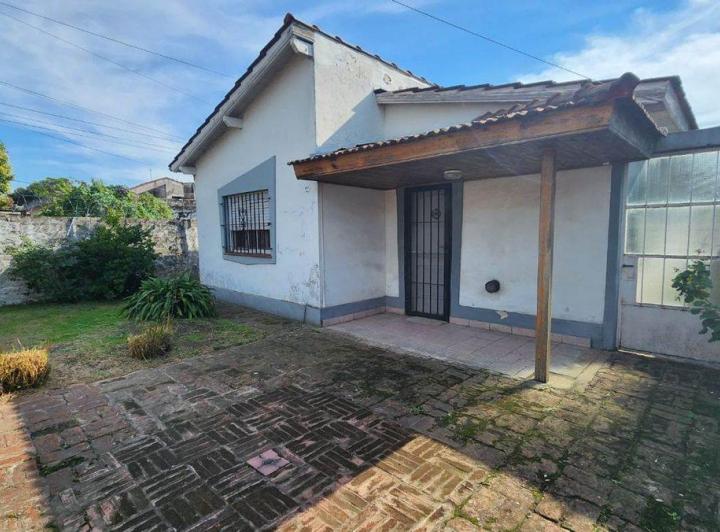 Casa · 85m² · 4 Ambientes · 1 Cochera