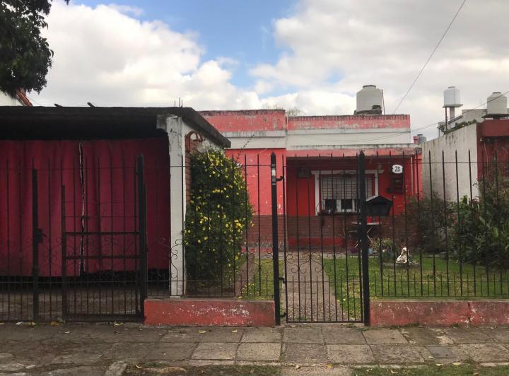 Casa · 180m² · 9 Ambientes · 1 Cochera