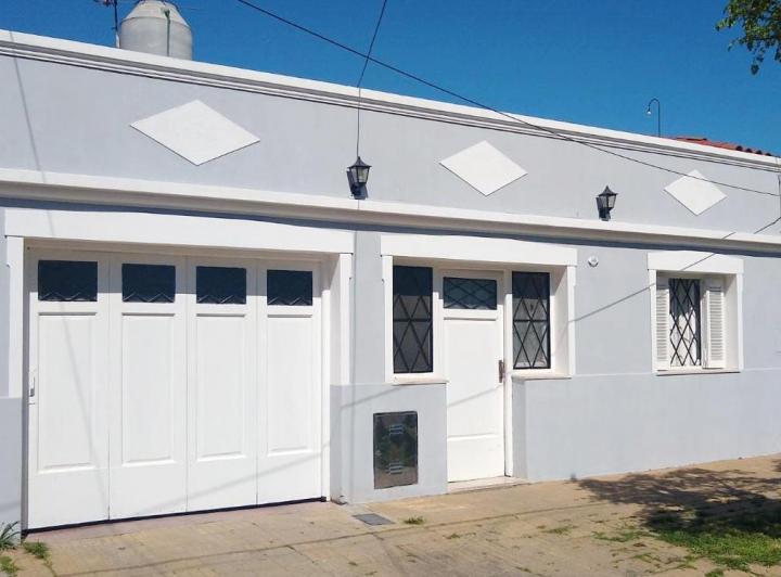 Casa · 95m² · 3 Ambientes · 1 Cochera