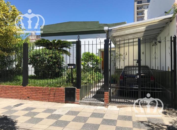 Casa · 185m² · 4 Ambientes · 1 Cochera