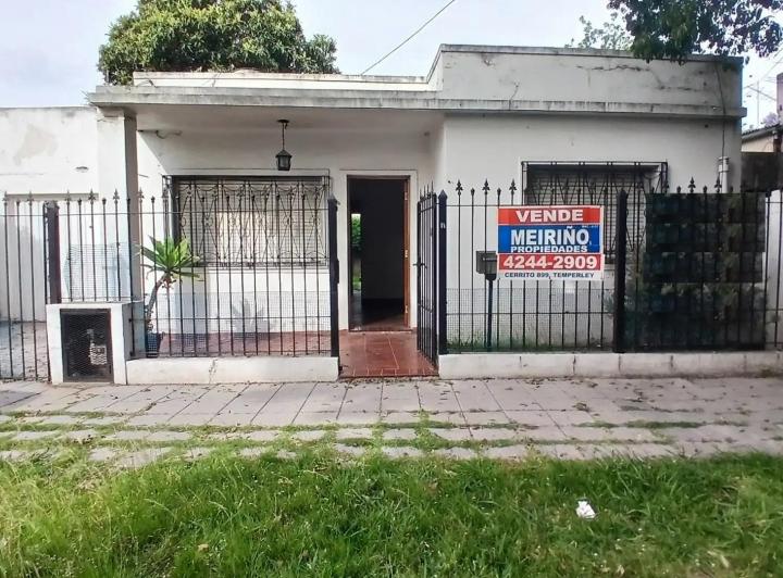 Casa · 60m² · 4 Ambientes · 1 Cochera