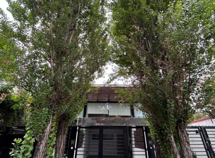 Casa · 68m² · 3 Ambientes · 2 Cocheras