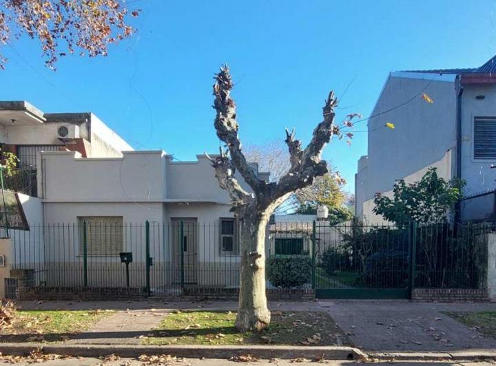 Casa · 110m² · 3 Ambientes · 1 Cochera