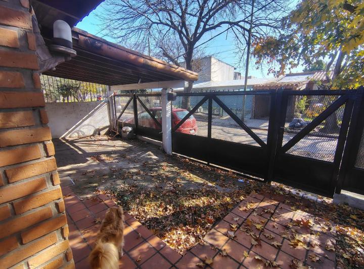 Casa · 110m² · 4 Ambientes · 1 Cochera