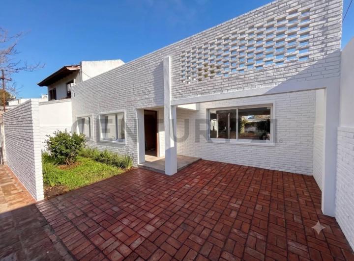 Casa · 115m² · 4 Ambientes · 1 Cochera